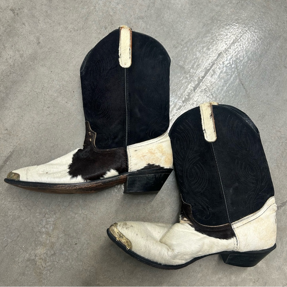 Authentic Vintage size Men’s 13 Western cowboy boots - Cow Hide Fur Shoes